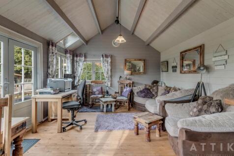 The White House The Street Westleton IP17 3AD (79)