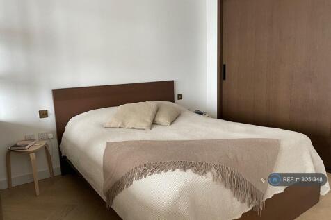 Landmark Pinnacle, London, E14 photo 5