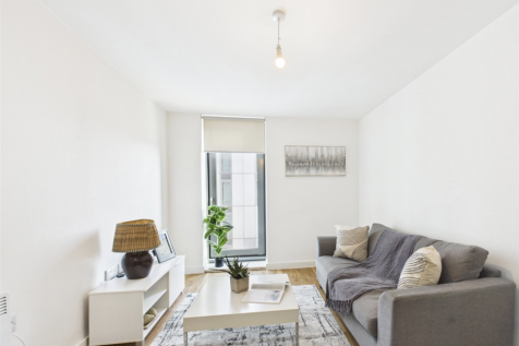 Salford, M50 - property photo