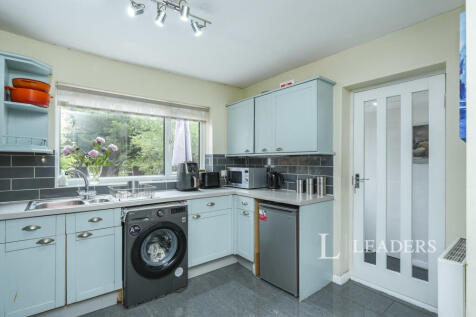 Links Way, Beckenham, BR3 photo 4