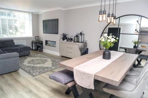 Lounge/Diner