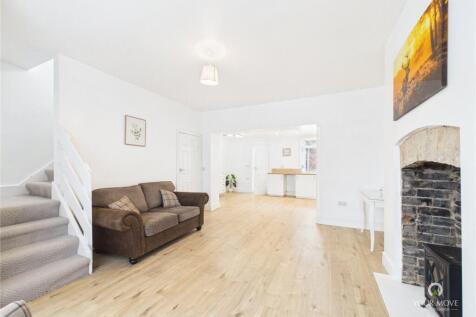 Living Room Pic 1