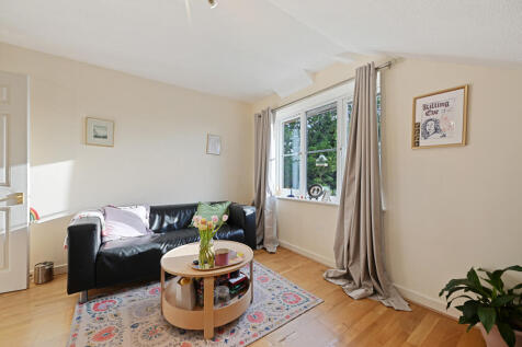 CS - 7 Elizabeth Mews - 18 (1)