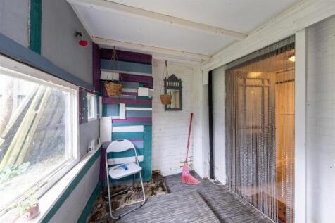 11 Eaton Road-007.jpg