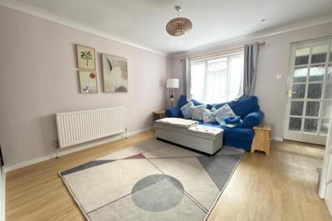 Kerr Close, Knebworth photo 4
