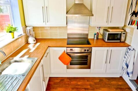 Smart modern kitchen overlooking garden.jpg