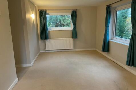 Linden Court, Ilkley, LS29 photo 4