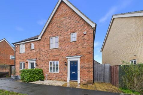 Front of House- Mark Stephens EweMove Newmarket an