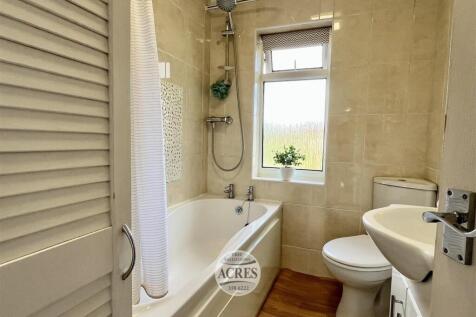 image00029 (Large).jpg