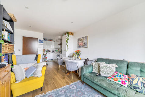 Kitchen/Reception