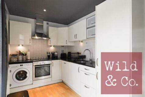 Roman Apartments - FamDcHwJNhS7HlUQsK7q.jpg