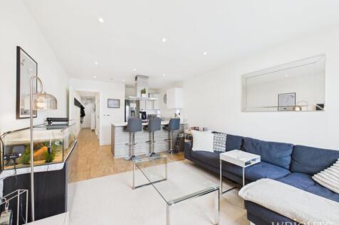 Welwyn Garden City, AL7 - property photo