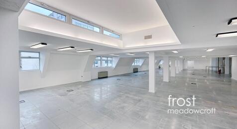 Grove House 27 Hammersmith Grove W6 office to let west london ext 7.jpg