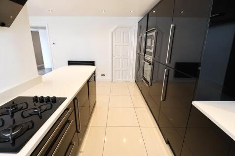 Girtrell Road, Wirral, Merseyside, CH49 photo 4