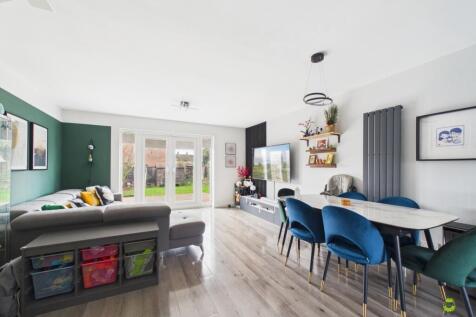 Presented by Kevin at EweMove Abbey Wood and Belve