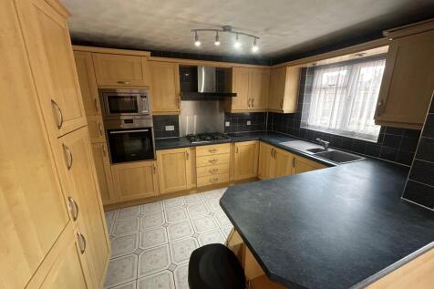 Severn Close, Burton Upon Trent, Stretton, DE13 photo 4