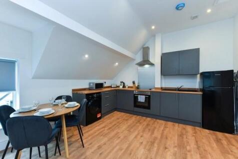kitchen 2.jpg