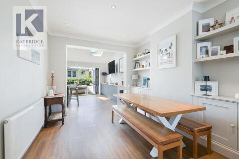 Bridgewood Road, Worcester Park - KT4 8XS