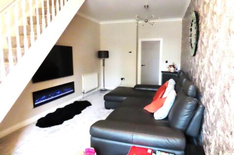 SPACIOUS LOUNGE