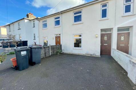 3-bed house on VICTORIA ROAD, SPRINGBOURNE- (P05825), £1,450/mo