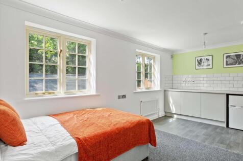King Henry Chase, Peterborough, Cambridgeshire, PE3 photo 3