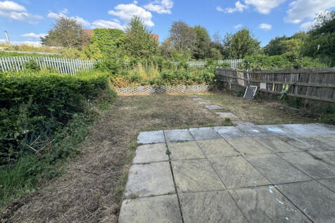 Dalcross Grove, Bradford, West Yorkshire, BD5 photo 4