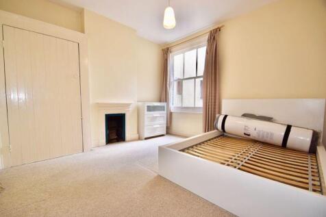 Wycliffe Road, SW19 photo 4
