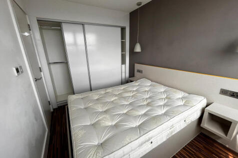 501 Chester Road, Manchester, M16 photo 3