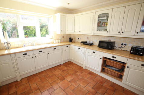 Holland Road, Clacton on Sea, CO15 6ND