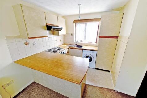 Open Plan Lounge / Kitchen
