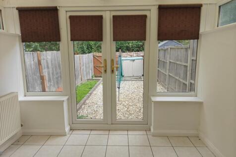 Rona Gardens, Worcester, WR5 photo 3