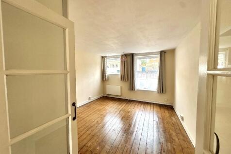 Northgate Street, Bury St. Edmunds, Suffolk, IP33 photo 3