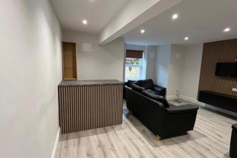 St Michaels Road, Leeds photo 3