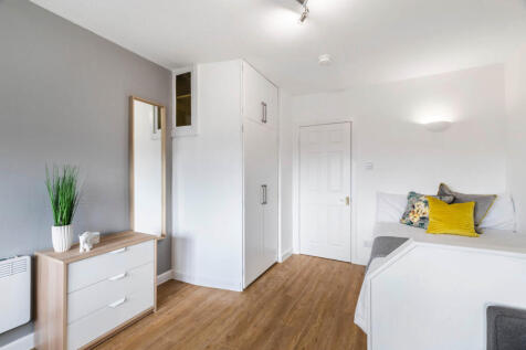 Argie Gardens, Leeds photo 4