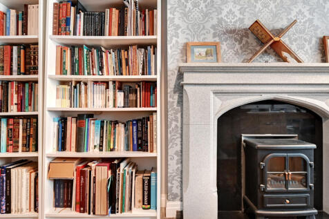 Click to visit Rightmove listing