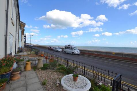 Front terrace.jpg