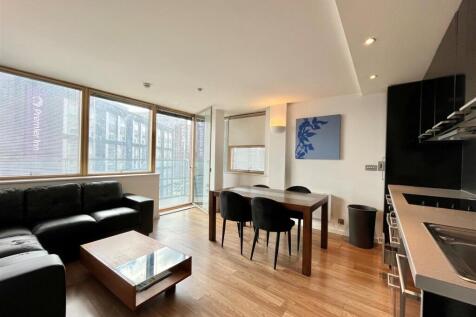 Living Room ii.jpg