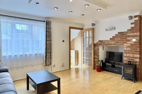 Alhallows Rd, E6 For Sale By Barrain London Estate
