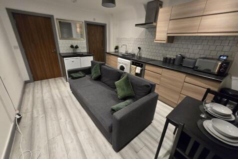 Lounge/Kitchen