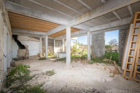 TOWNHOUSE IN CAMPANET WITH UNIQUE VIEWS