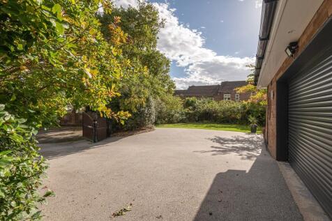 20 - 10 Bradfield...