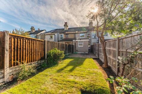 Station Road, Meopham, Gravesend, Kent, DA13 photo 3