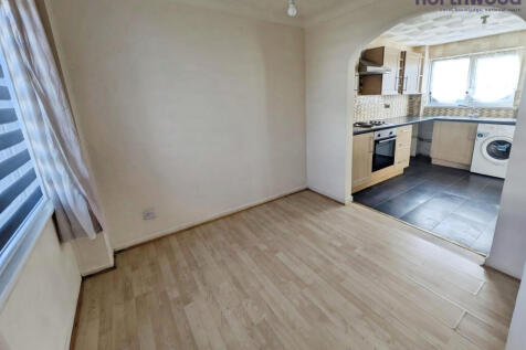 Brading Close, Swaythling, Southampton, SO16 photo 5