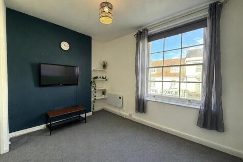Cowick Street, Exeter photo 4