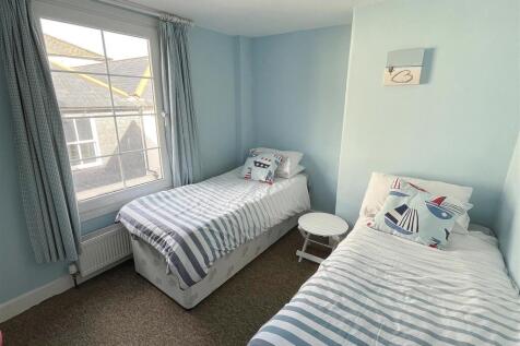 Bedroom Two.jpg