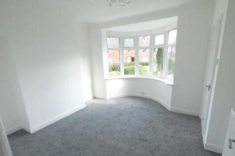 Charnock Drive, Sheffield, S12 photo 4