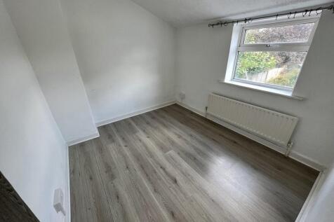 Whitton Road, Hounslow photo 5
