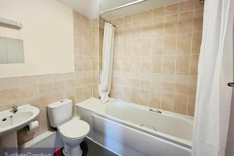 Meadow Way, Ely, CB6 3EX photo 4
