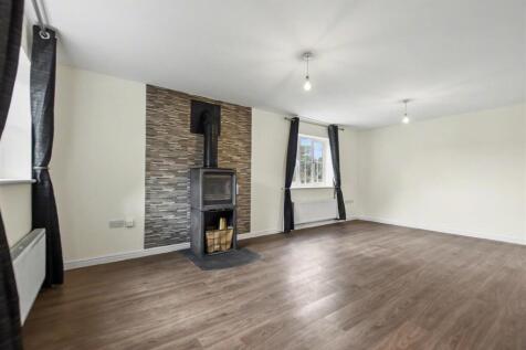 Living Room.JPG