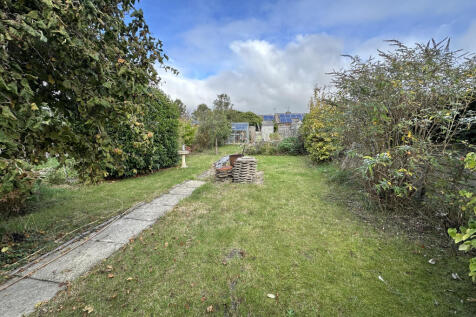 Photo 13-10-2025, 11 43 38